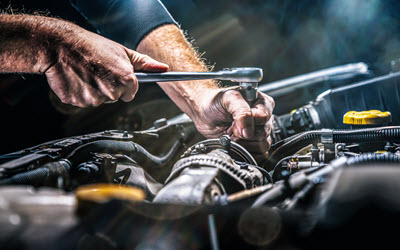 Mercedes V12 Engine Repair